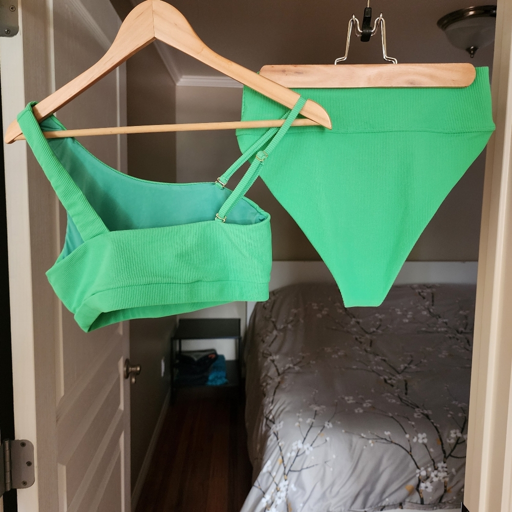 Beach Riot Green Ribbed High-Waist Bikini Set - Picture 4 of 6